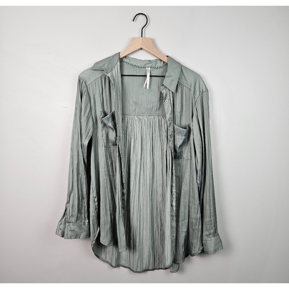 Anthropologie Sage Green Pleated Button Down Blouse Shirt Small Pockets Pom Trim